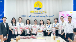 Chào mừng ngày phụ nữ Việt Nam